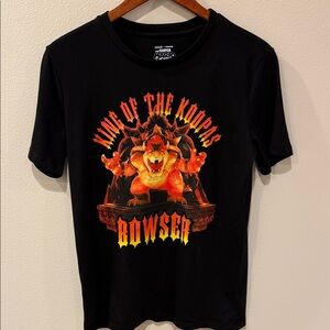 Super Mario Bowser Mario T-Shirt NWT